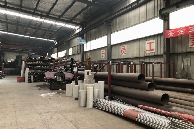 车间原材料存放区